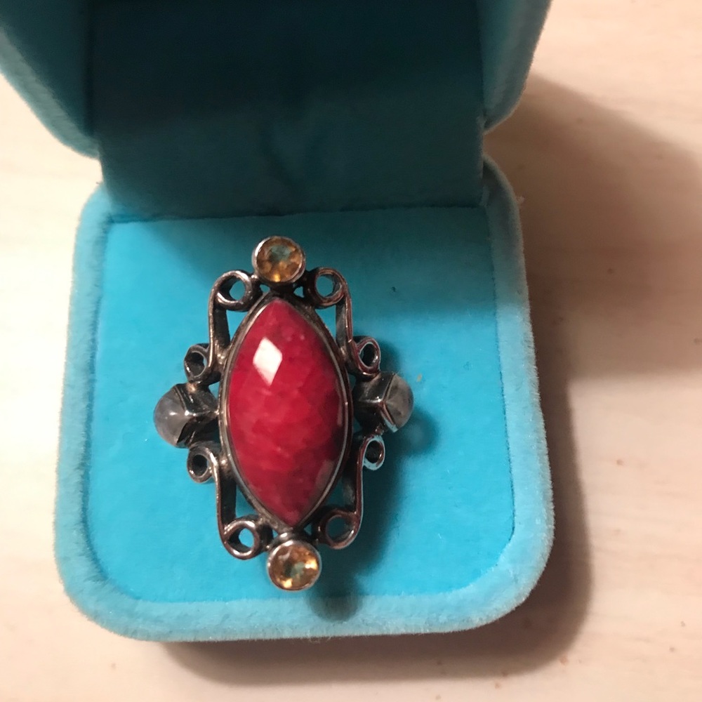 Silver Ring With Rough Cut Ruby And Two Small Cit… - image 2